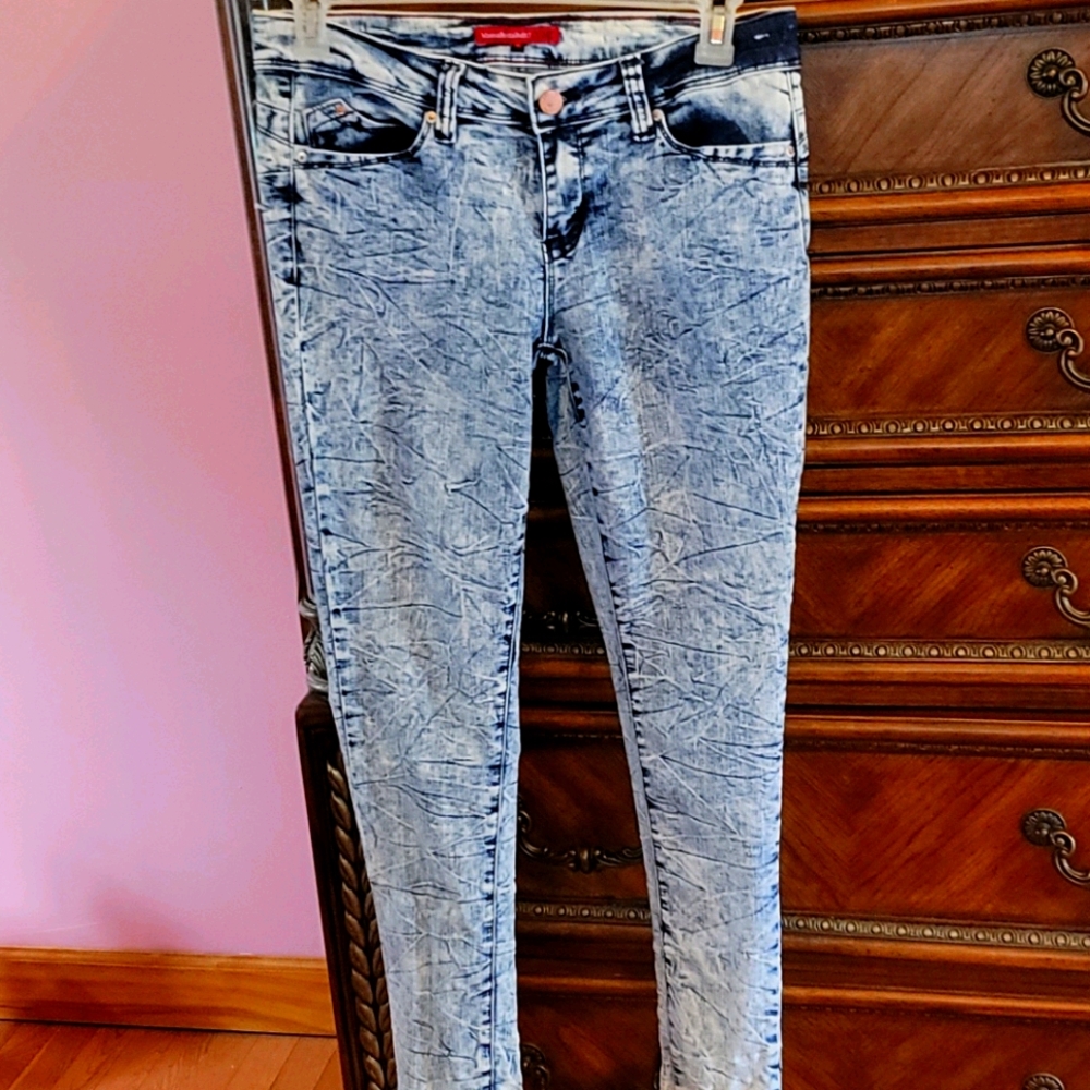 Wanna better butt jeans